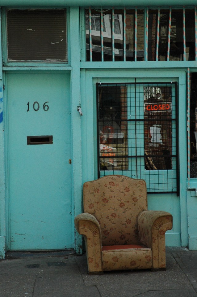 image of abandoned east end chair