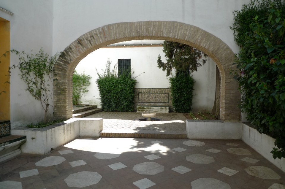 Details of the Alcazar Real